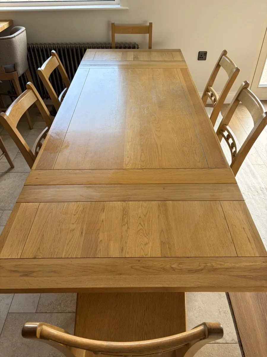 Neptune Extendable Oak Dining Table & Chairs - Image 2