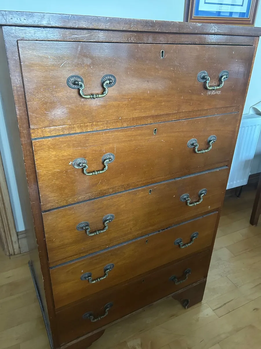 Antique Chest of drawers - Image 1