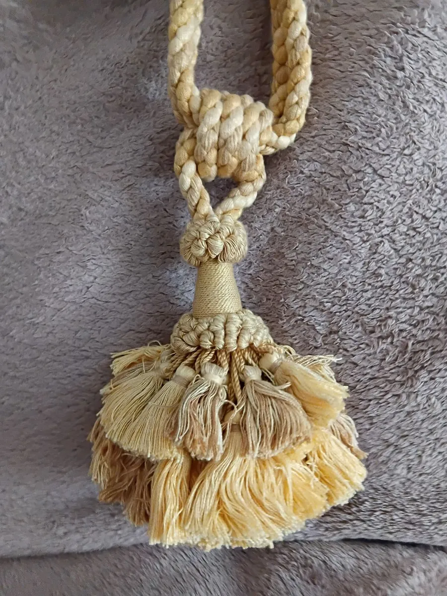 Curtain tie backs - Image 2