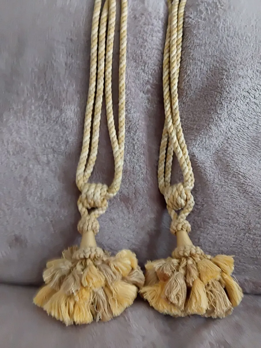 Curtain tie backs - Image 3
