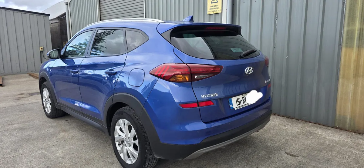 191 HYUNDAI TUCSON DIESEL - Image 3