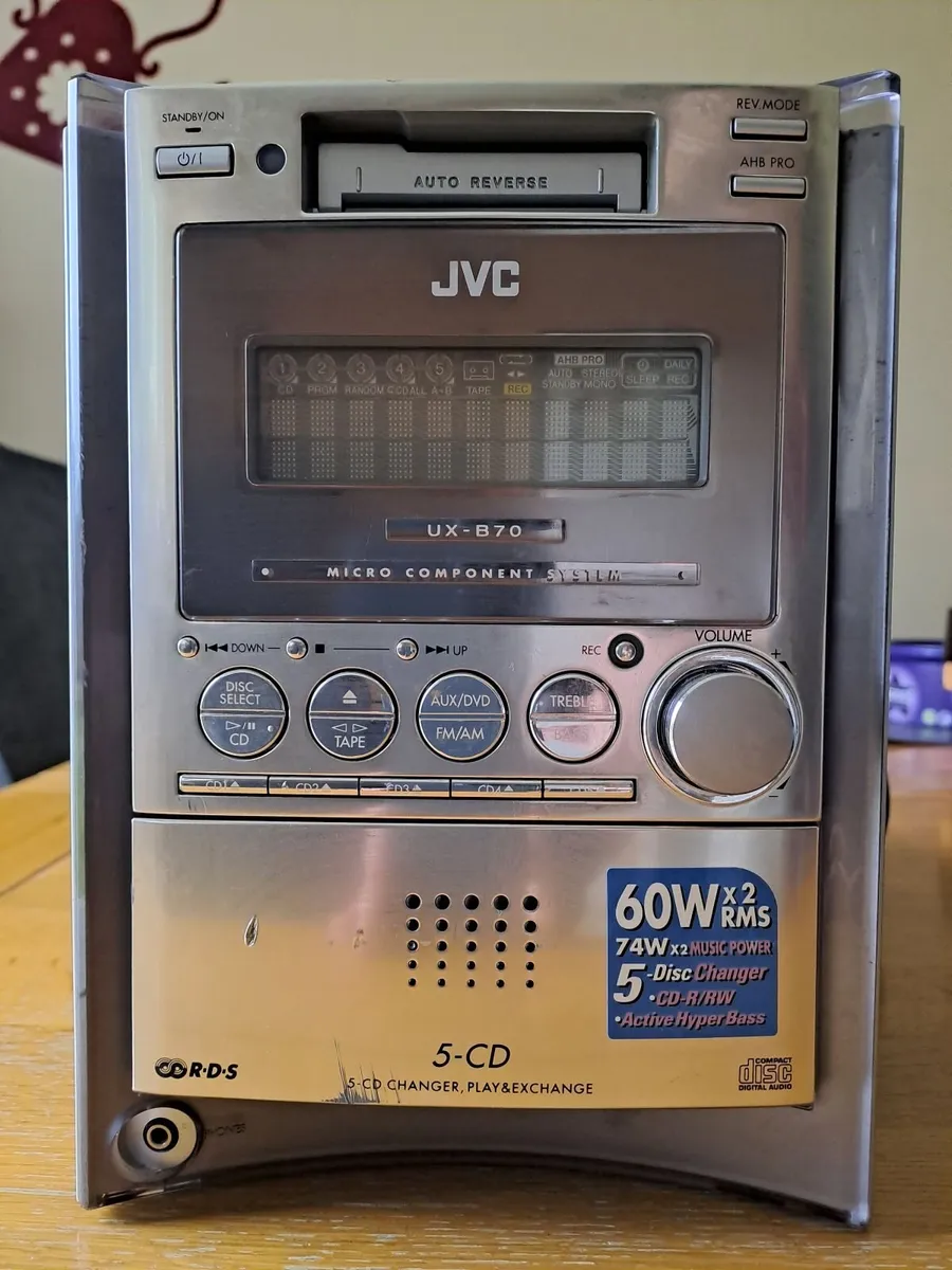 JVC HiFi system - Image 4