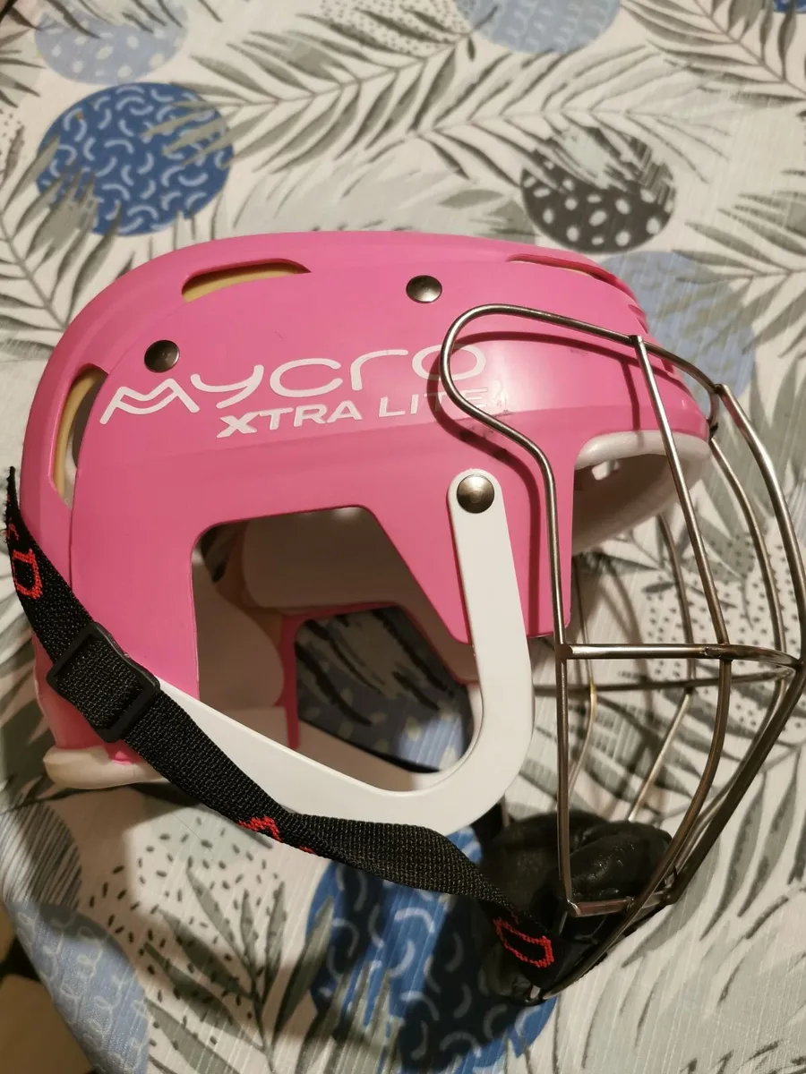 Hurling / Camogie Helmet - Image 2