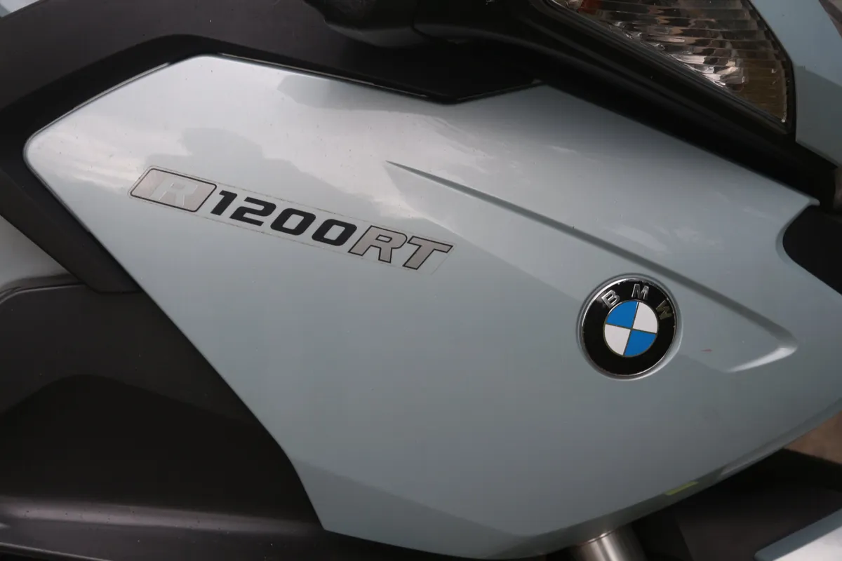 2011 BMW R1200 RT - Image 3