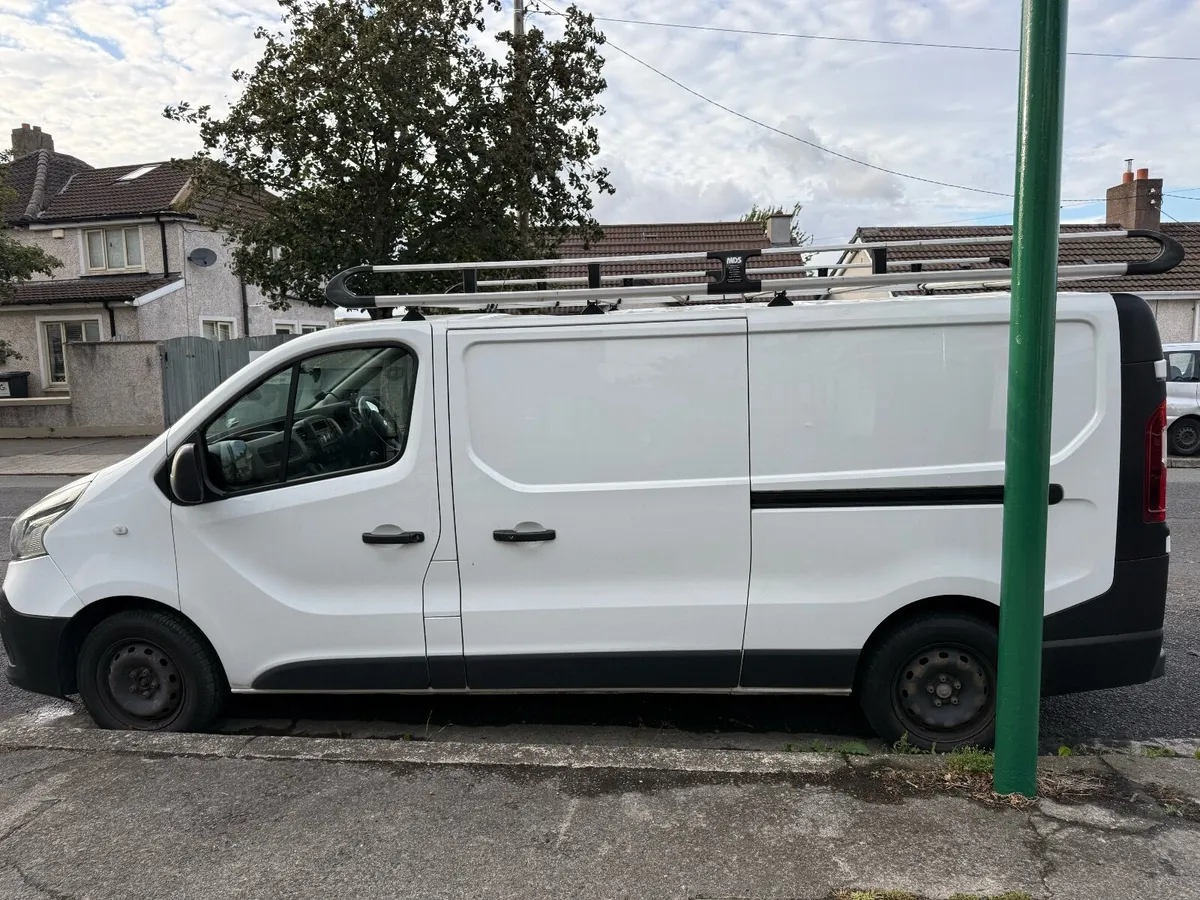Renault Trafic 2018 - Image 2