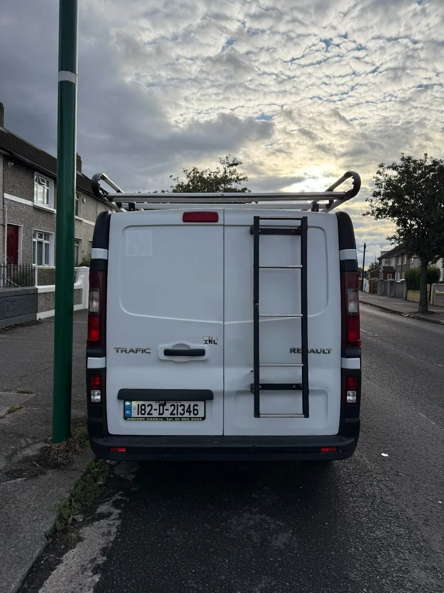 Renault Trafic 2018 - Image 3