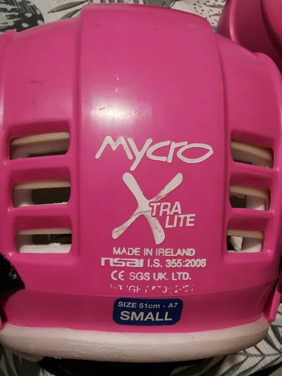 Hurling / Camogie Helmet - Image 1