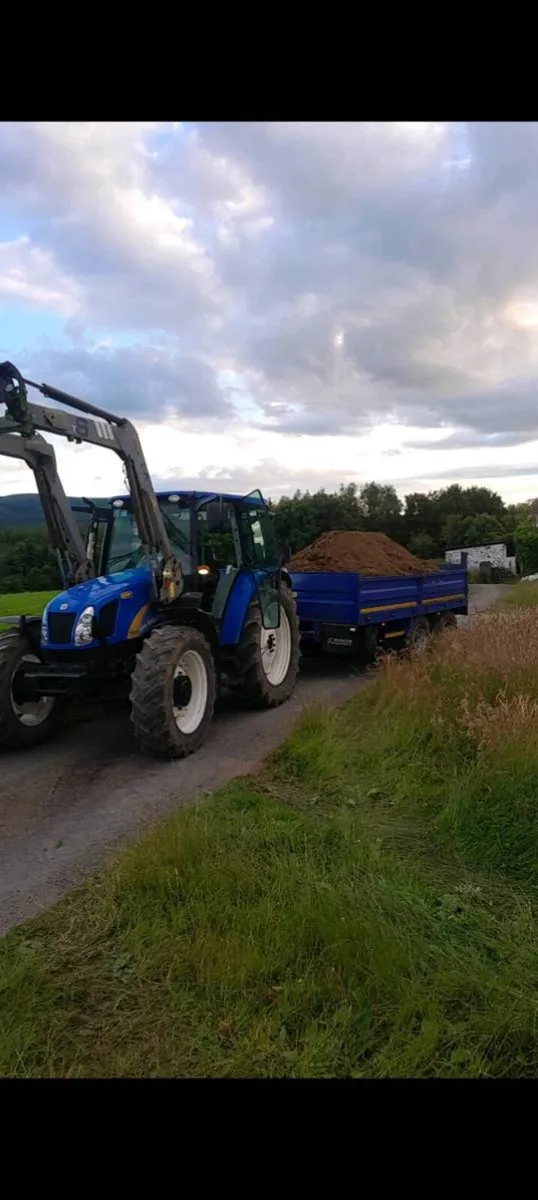 Topsoil for sale - Image 1