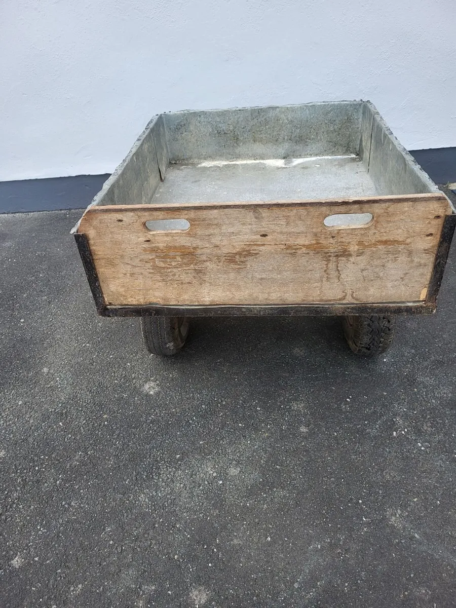 Garden Tipping Trailer (attaches to Ride On Mower) - Image 3