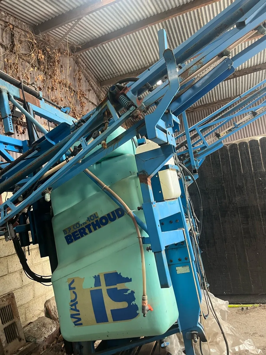 Sprayer - Image 2