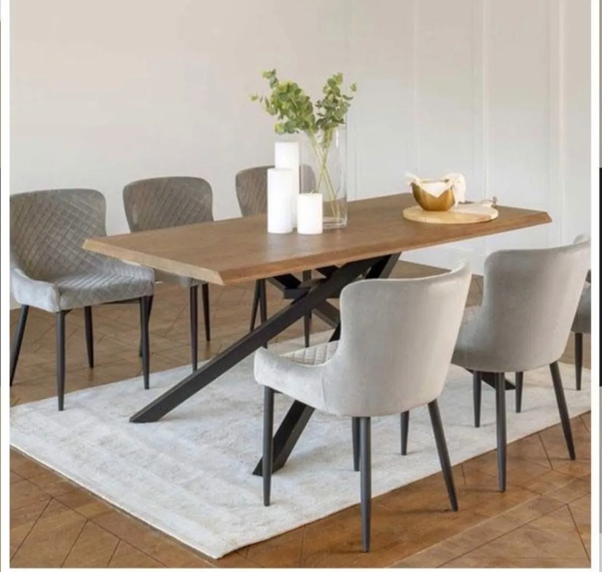 Kitchen table