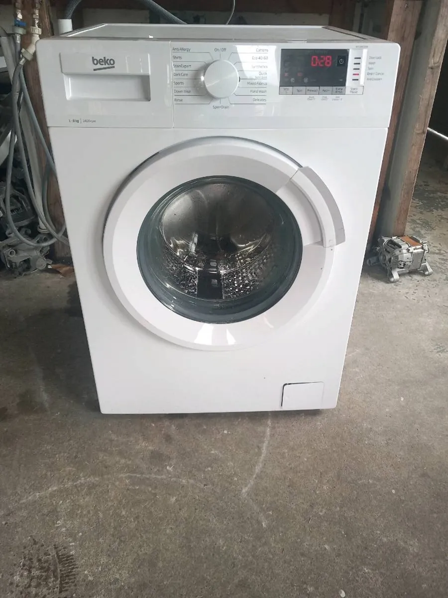 Beko 9kg washing machine as new - Image 1