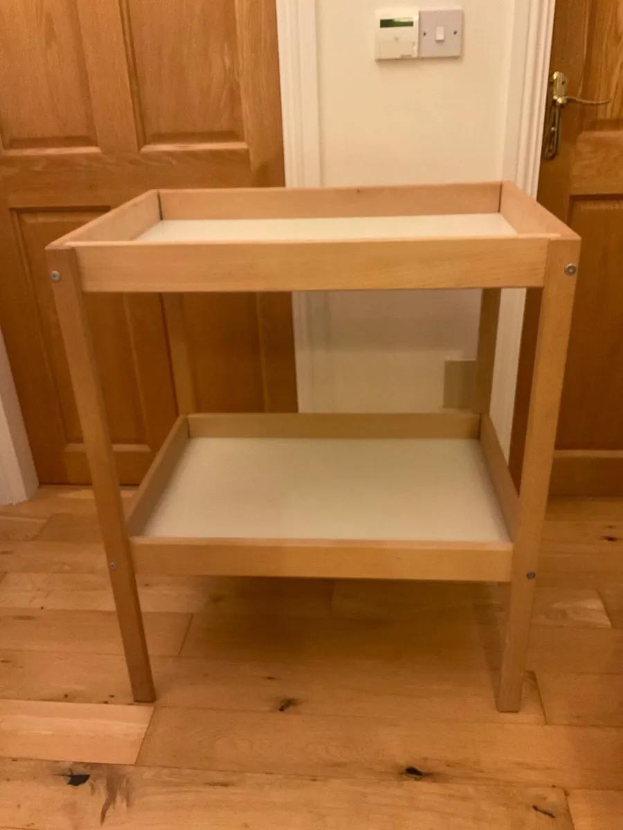Baby nappy changing unit - Image 2