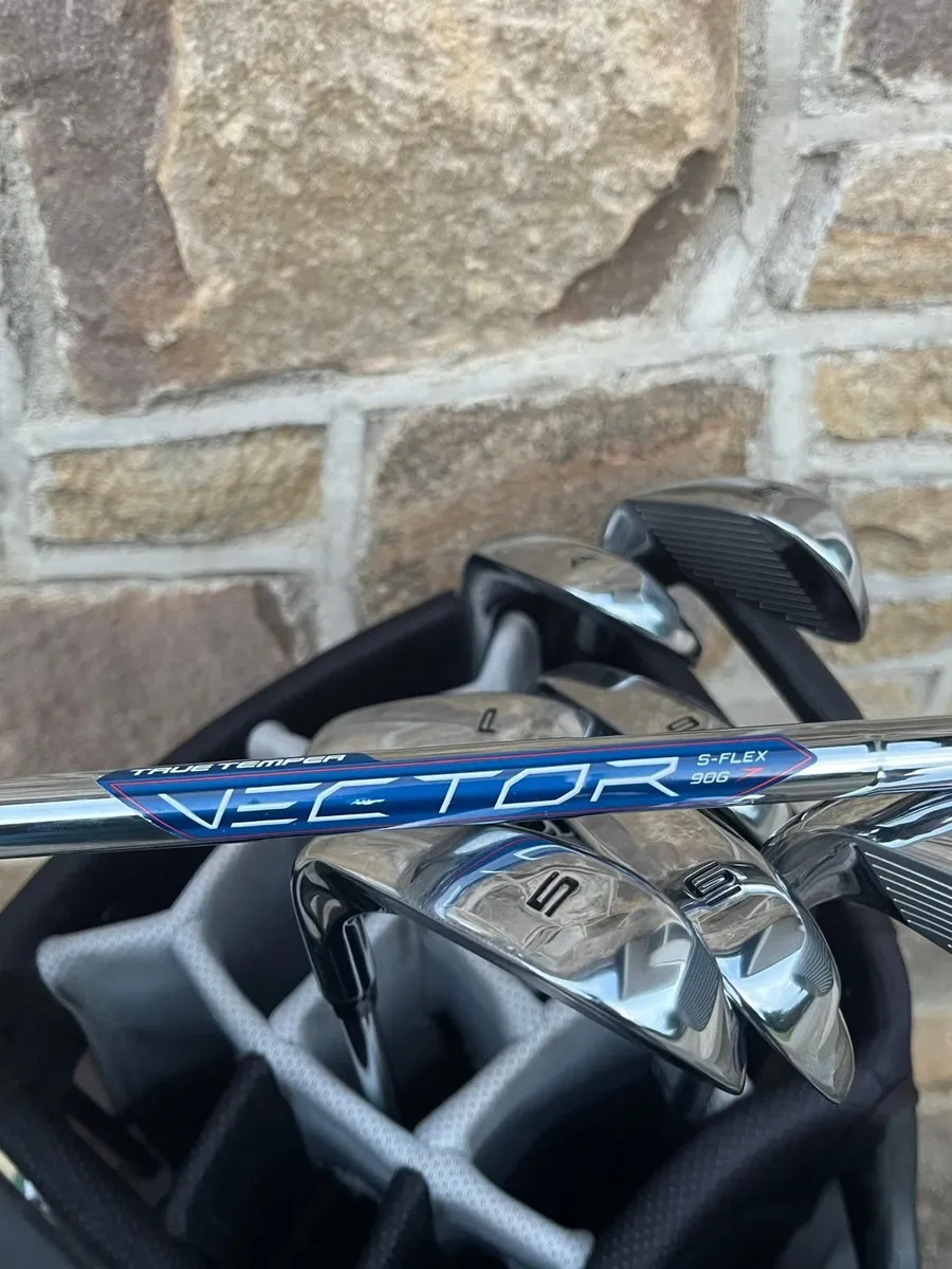 Callaway Elyte 4-AW (8 Irons set) - Image 2