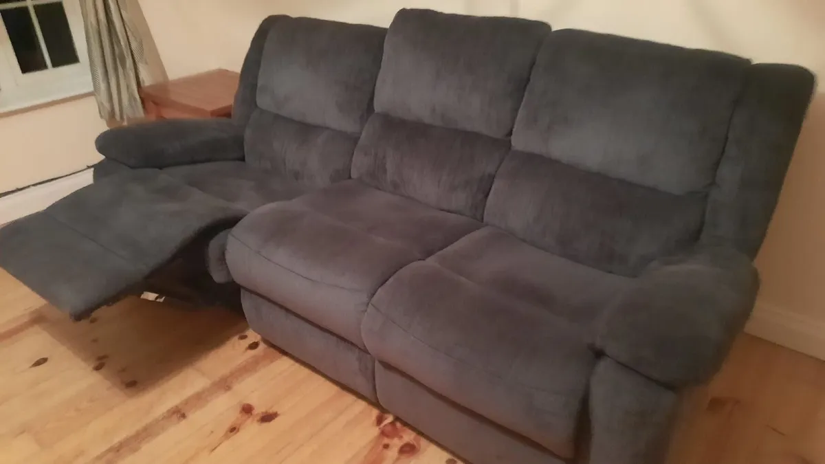 3 seater sofa - Image 4