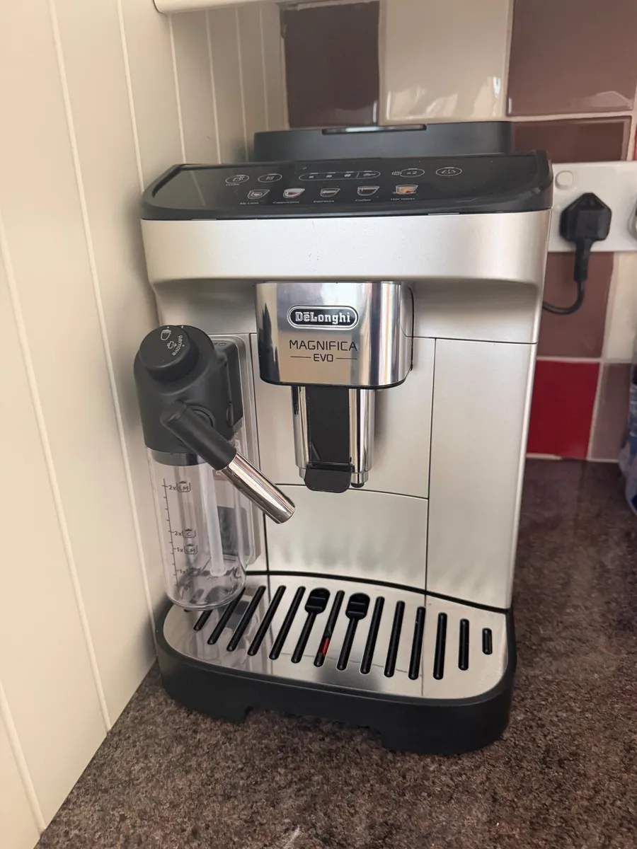 Coffee Machine - Image 4