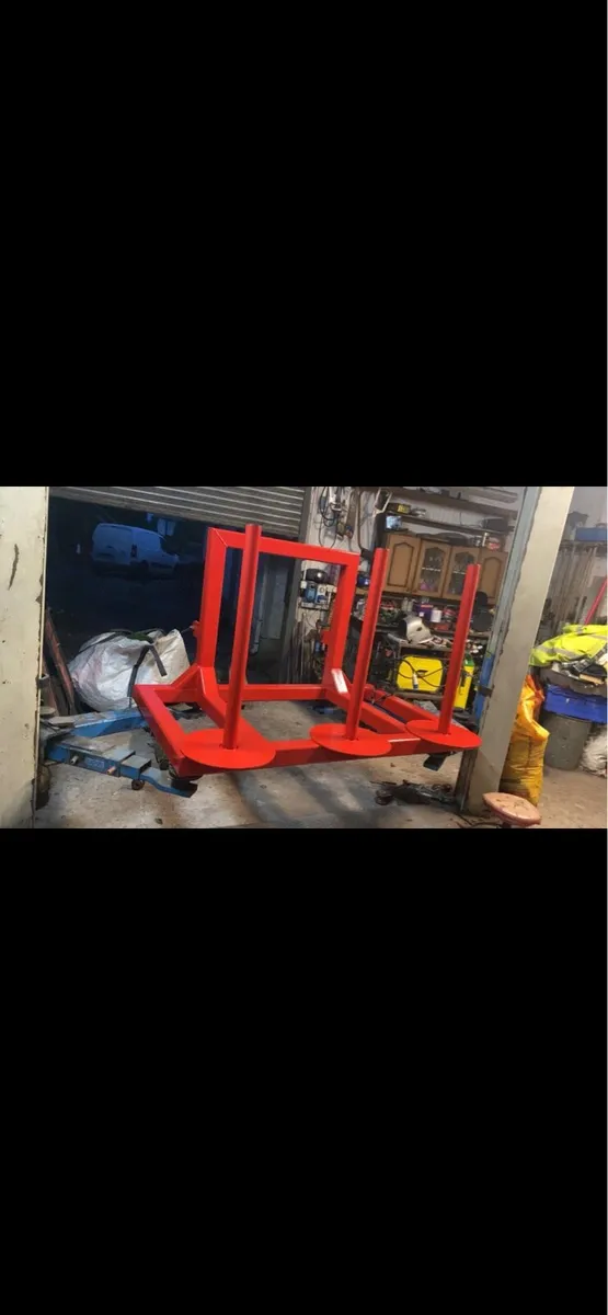 Fencing wire reeler. - Image 3
