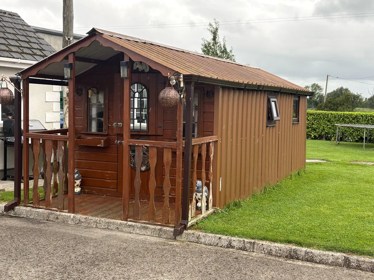 Garden shed 20ft by 8ft - Image 2