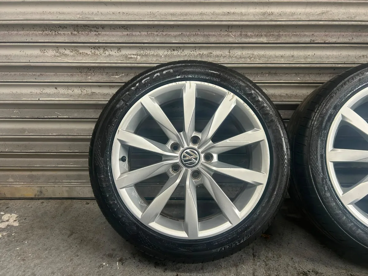 Volkswagen Golf 17” Highline Alloys - Image 3