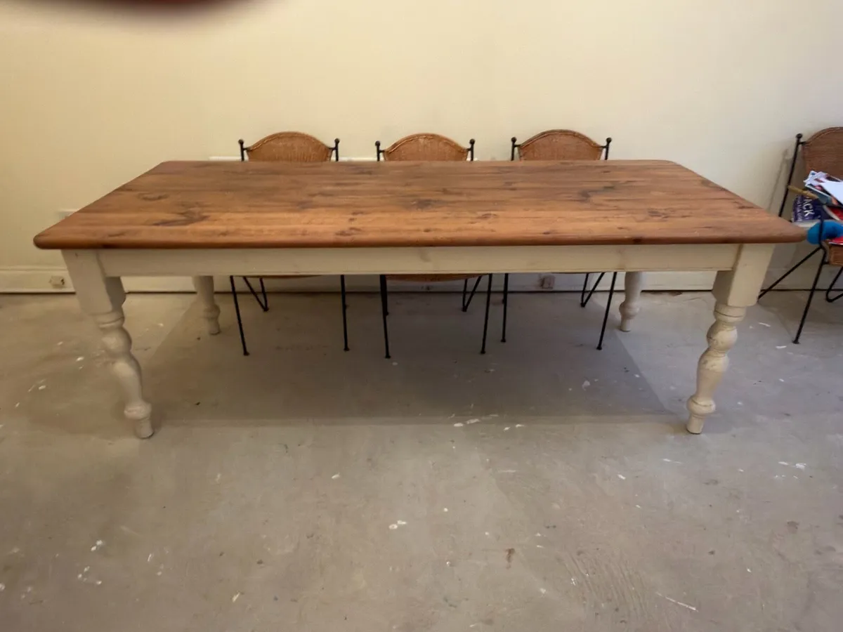 Dining Room Table - Image 2