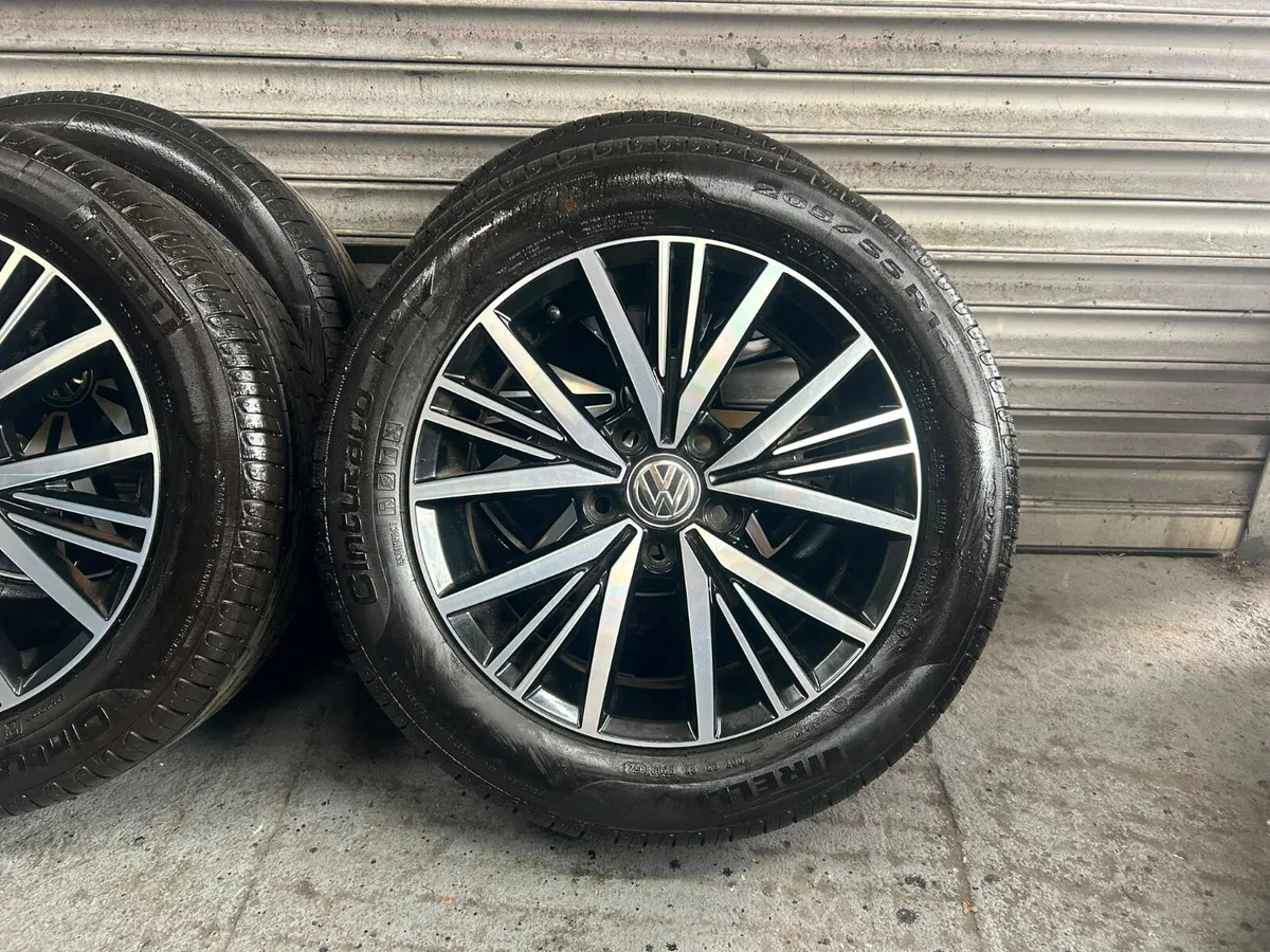 Volkswagen Golf 16” Alloys - Image 4