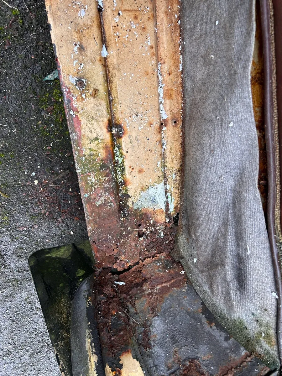 Bedford cf2 camper project - Image 4