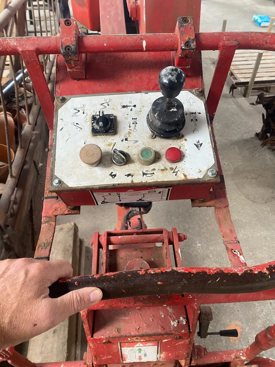Haulotte 15mtr electric boom hoist. - Image 4