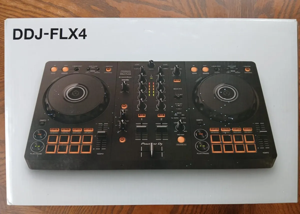 Pioneer DJ DDJ-FLX4 Controller – Mint, Boxed, Full - Image 1
