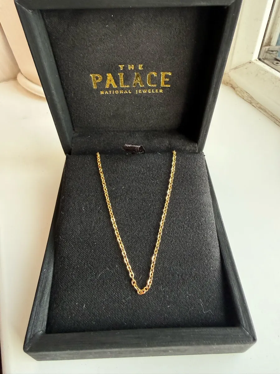 24k yellow gold chain/necklace - Image 1