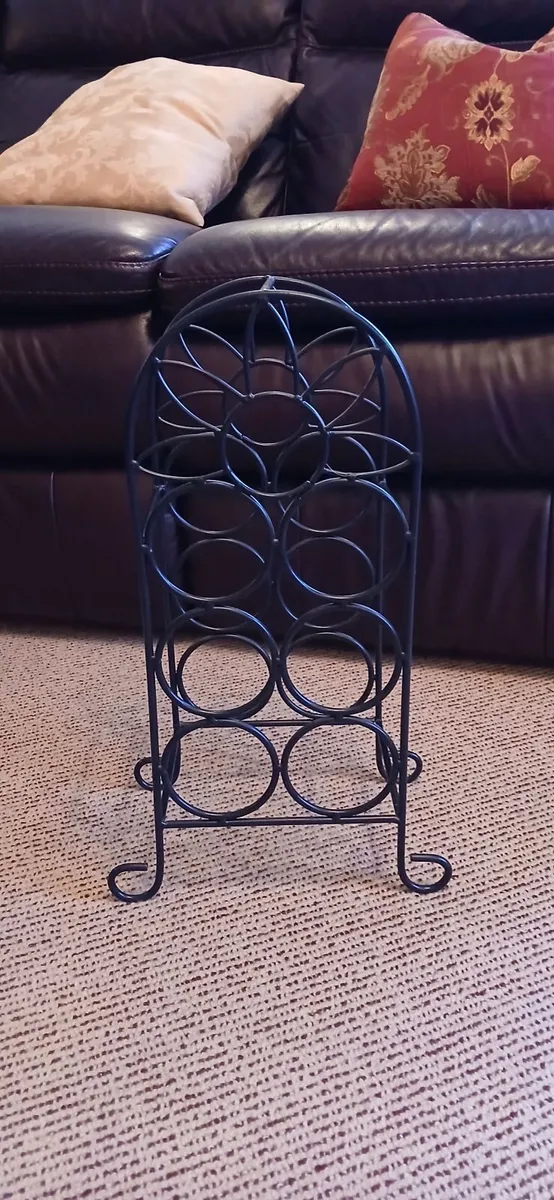 WINE RACK - Image 1