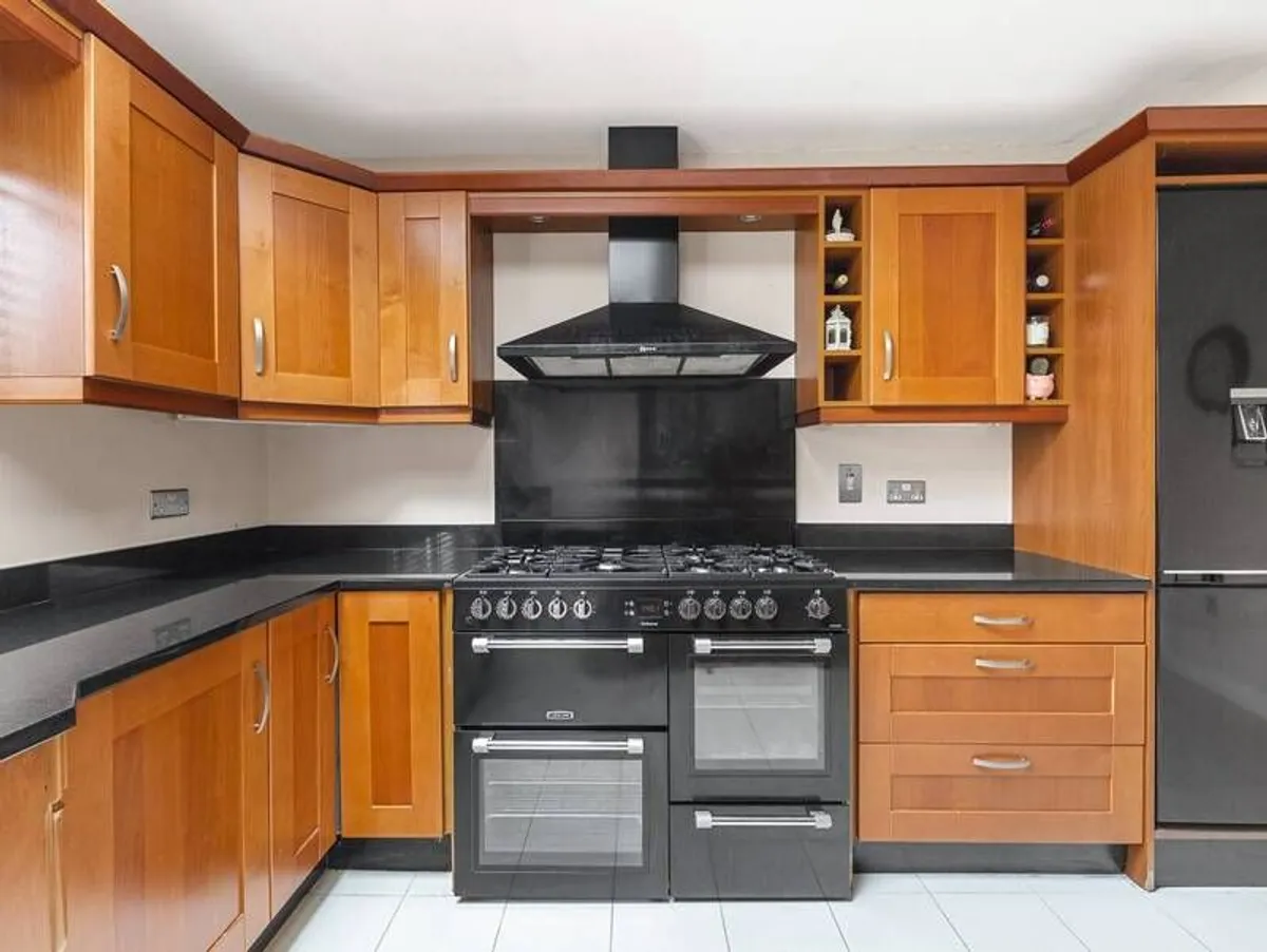 solid wood and granite kitchen & island - Image 3
