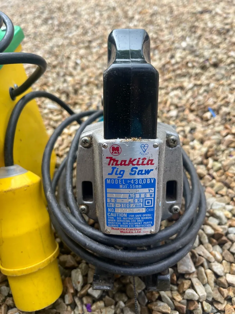 110 volt Makita Jigsaw & Transformer - Image 2