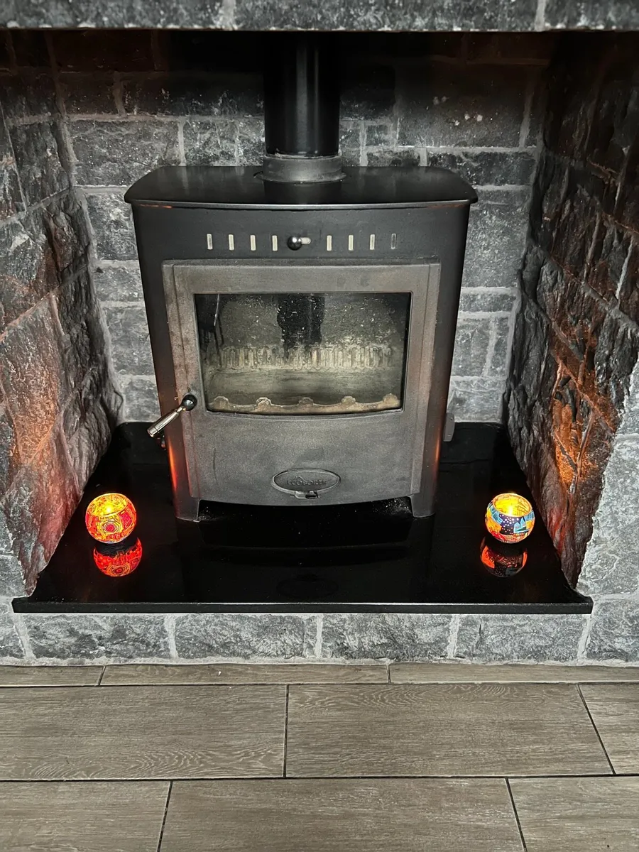 Stratford Ecoboiler EB25 Stove - Image 1