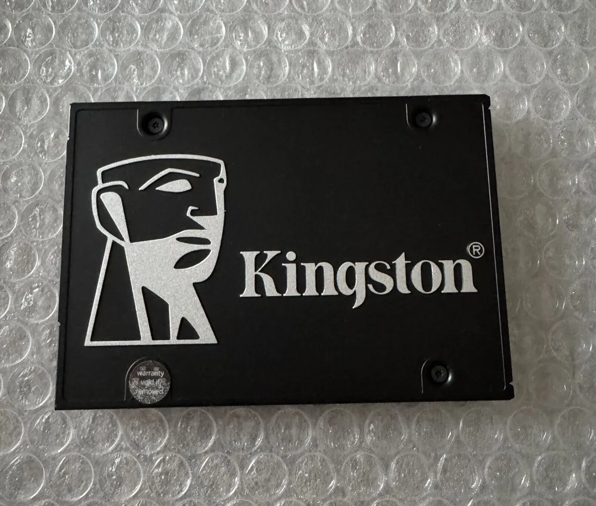 Kingston KC600 2.5" SSD 1TB - Image 1