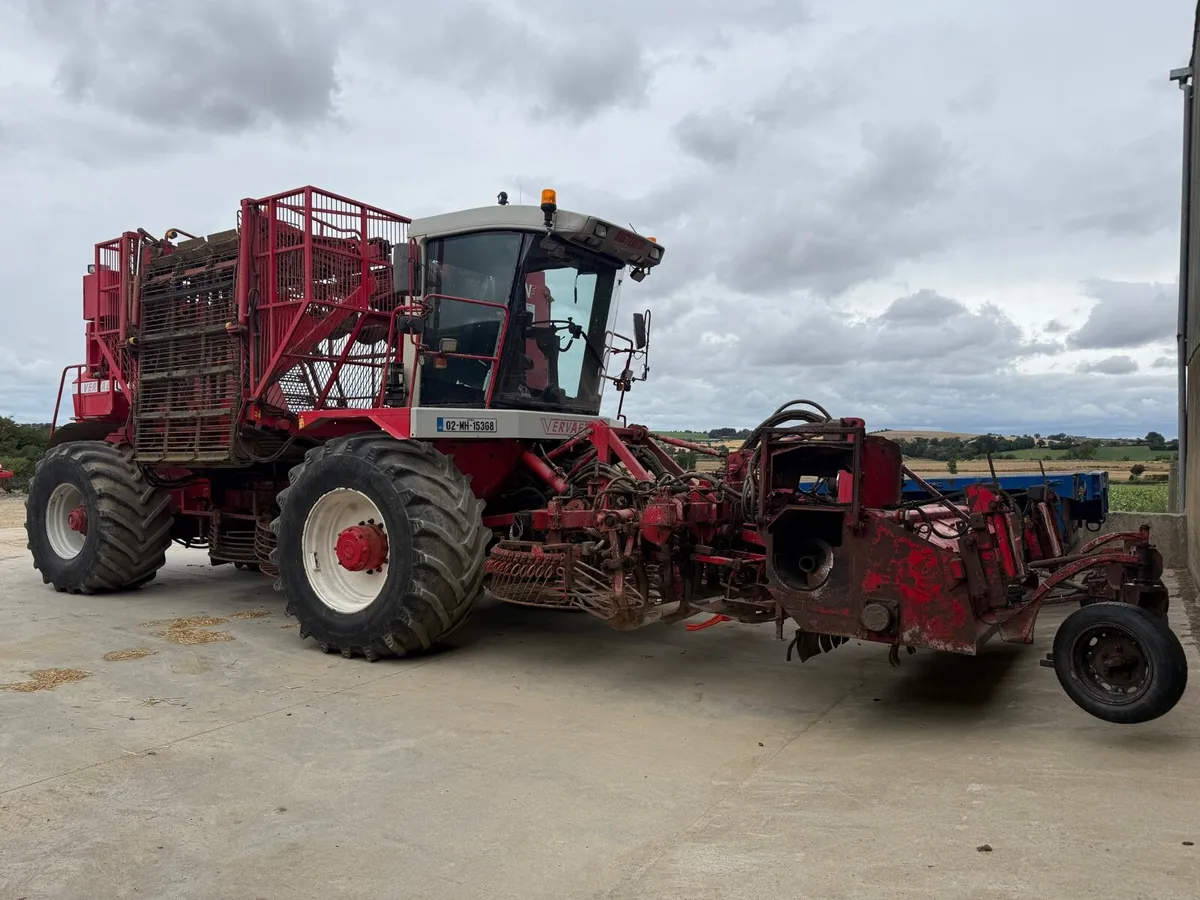 Beet Harvester Vervaet 617 - Image 1