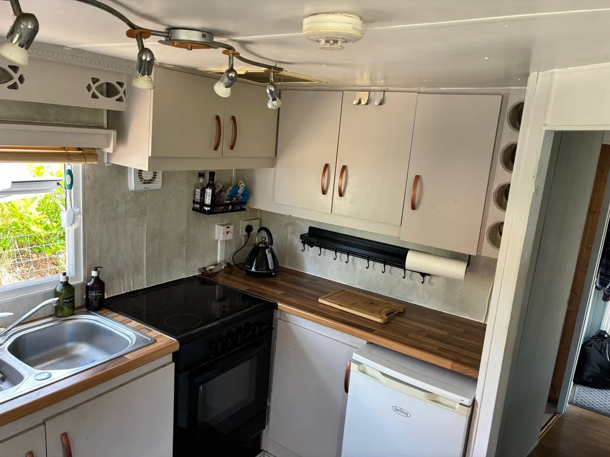 One bedroom mobile home - Image 3