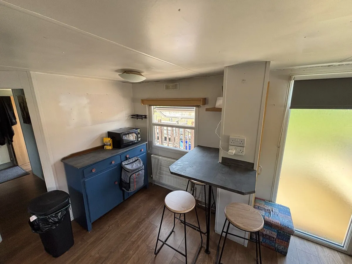 One bedroom mobile home - Image 2