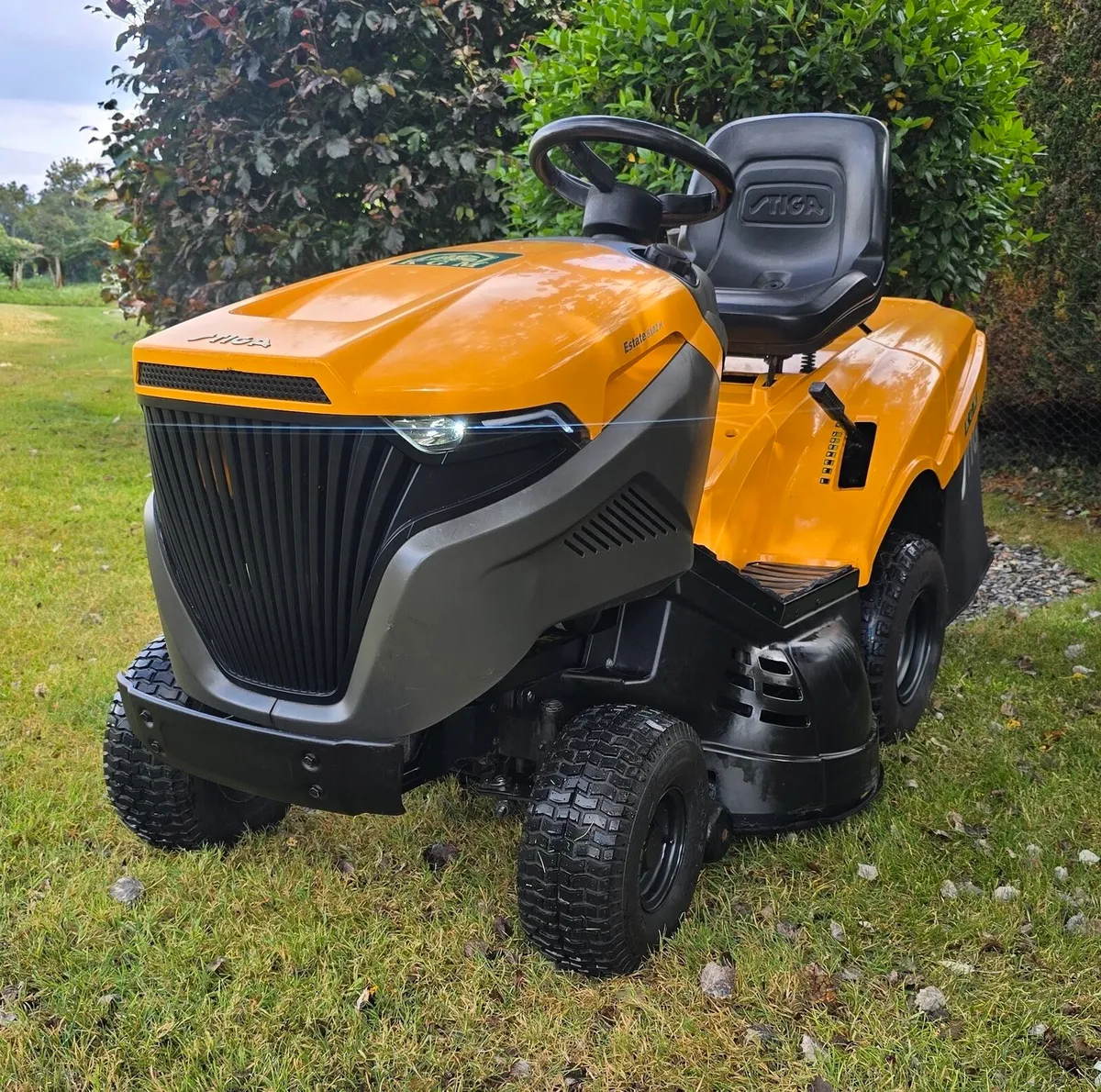 21HP STIGA 40" TWIN CUT - Image 2