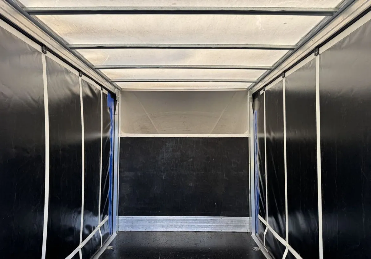 2022 Mercedes-Benz Sprinter CurtainSider Van - Image 3
