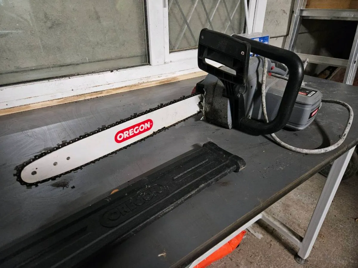 Oregon 240v chainsaw - Image 3
