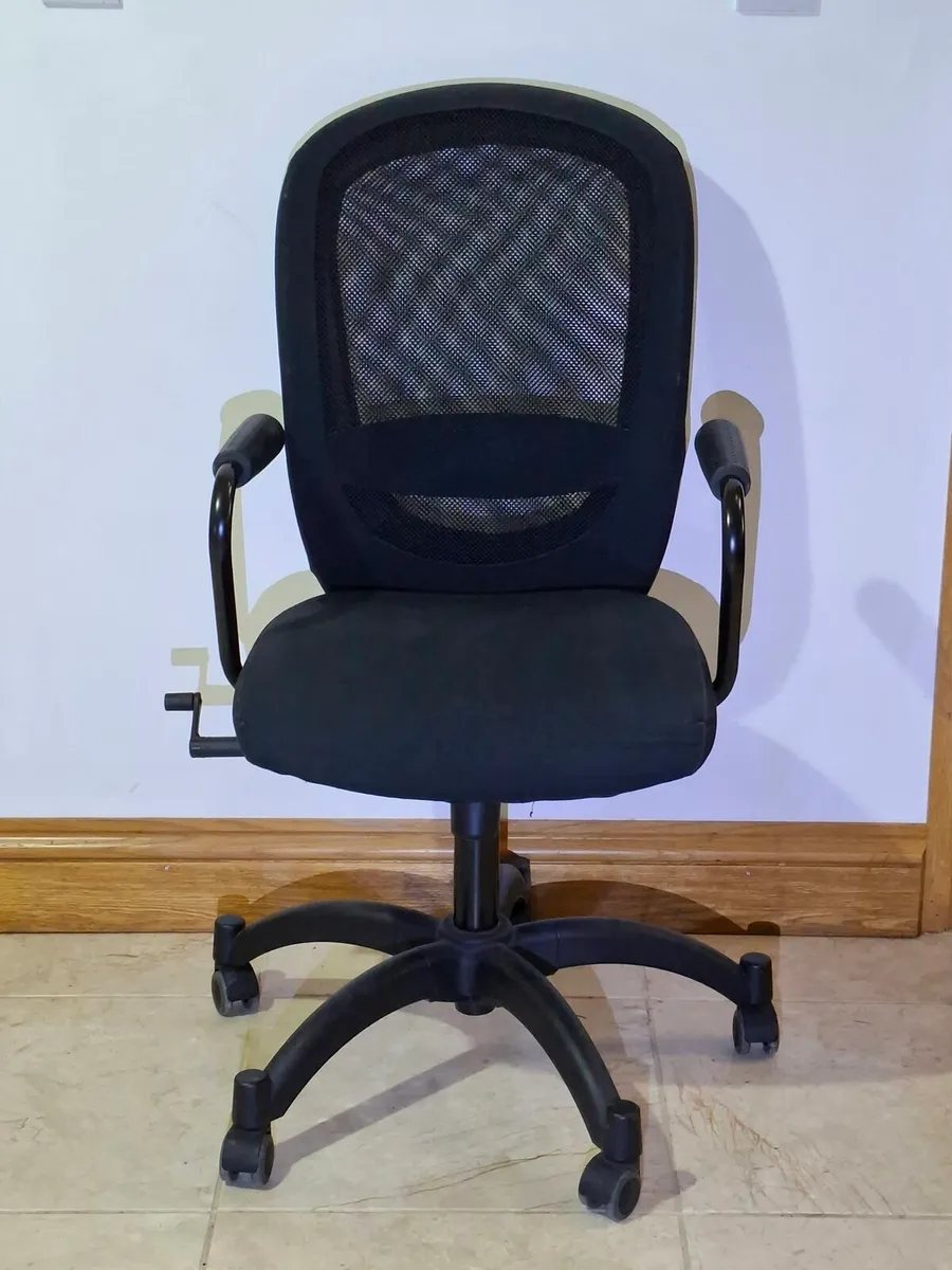 IKEA Vilgot Mesh Office Swivel Chairs - Image 2