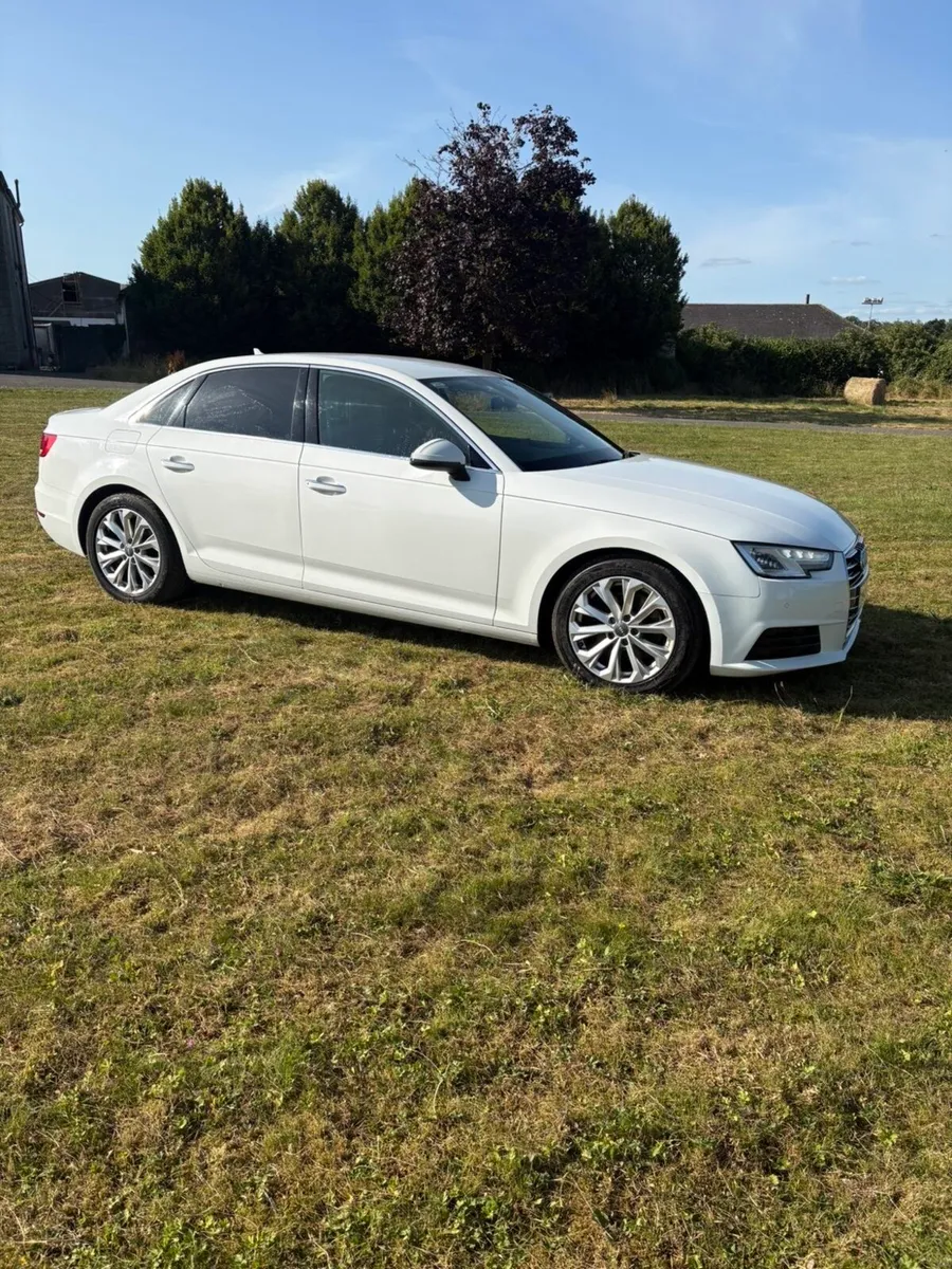AUDI A4 ULTRA TDI 171 - Image 3
