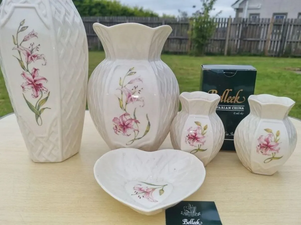 Belleek Pottery porcelain set - Image 2