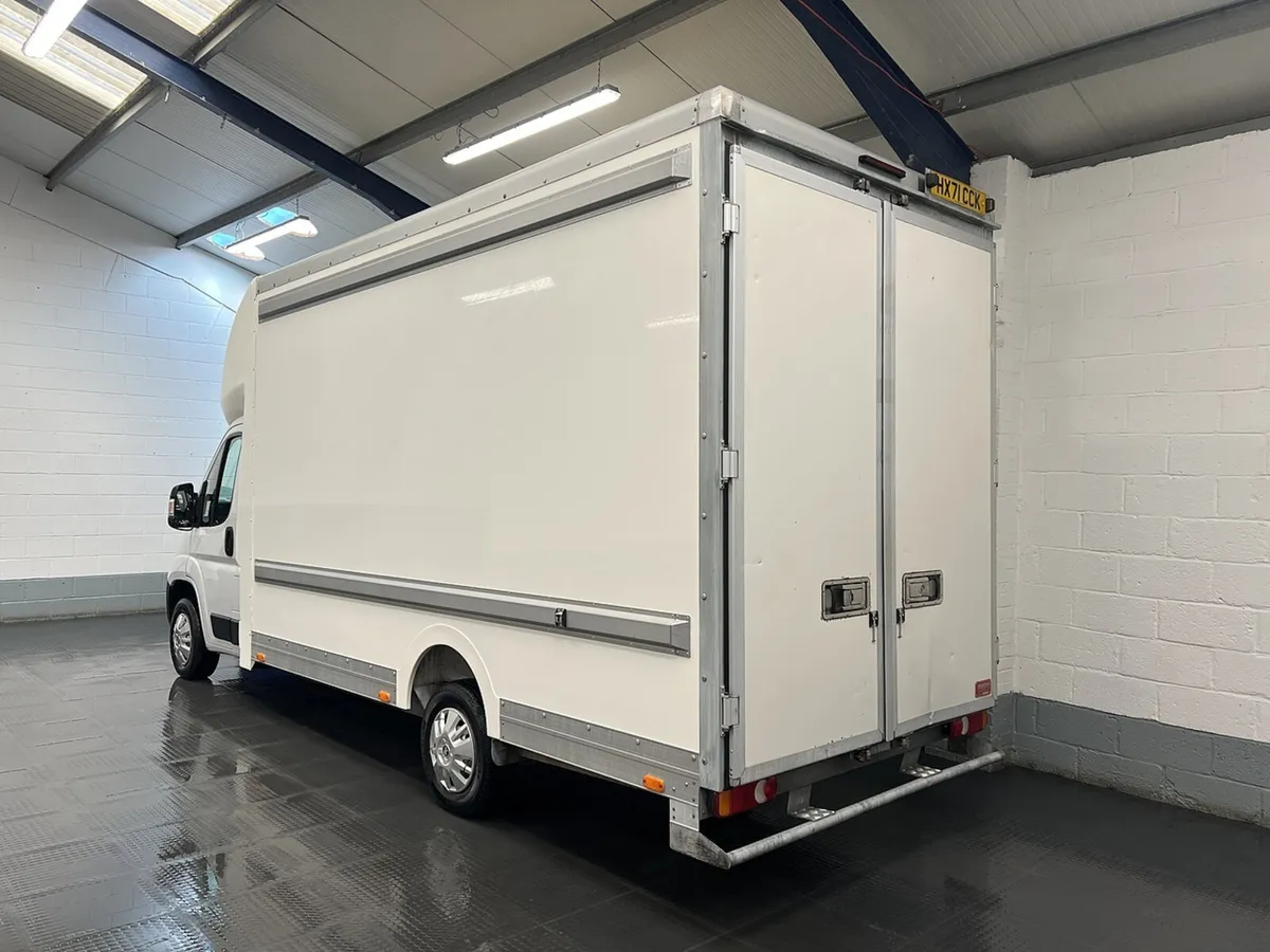 2021 Peugeot Boxer Luton Low Loader Van - Image 3
