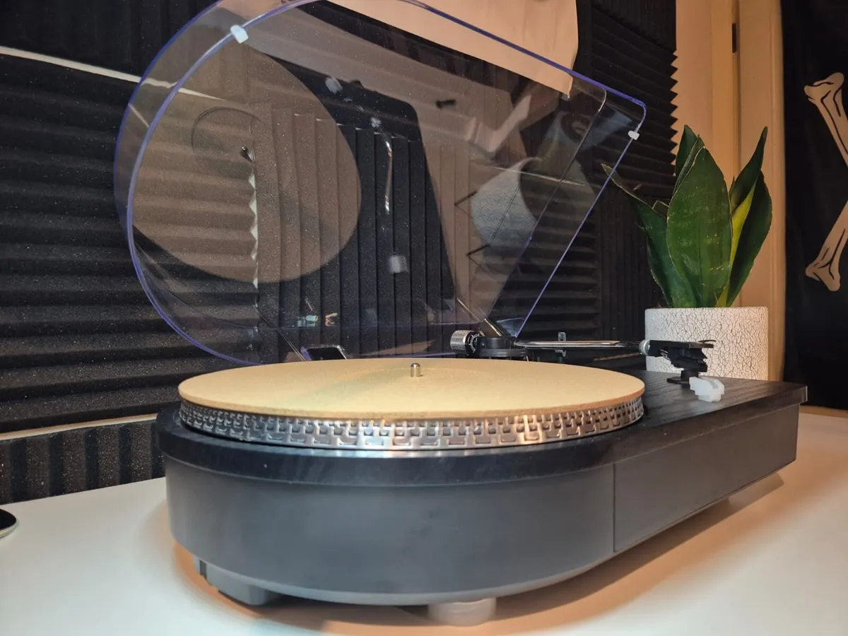 Steepletone CamdenXP Turntable [Perfect Condition] - Image 1