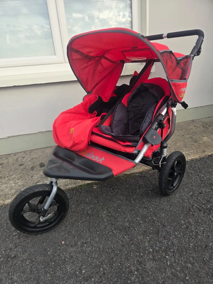 Out and about double pram - Image 1