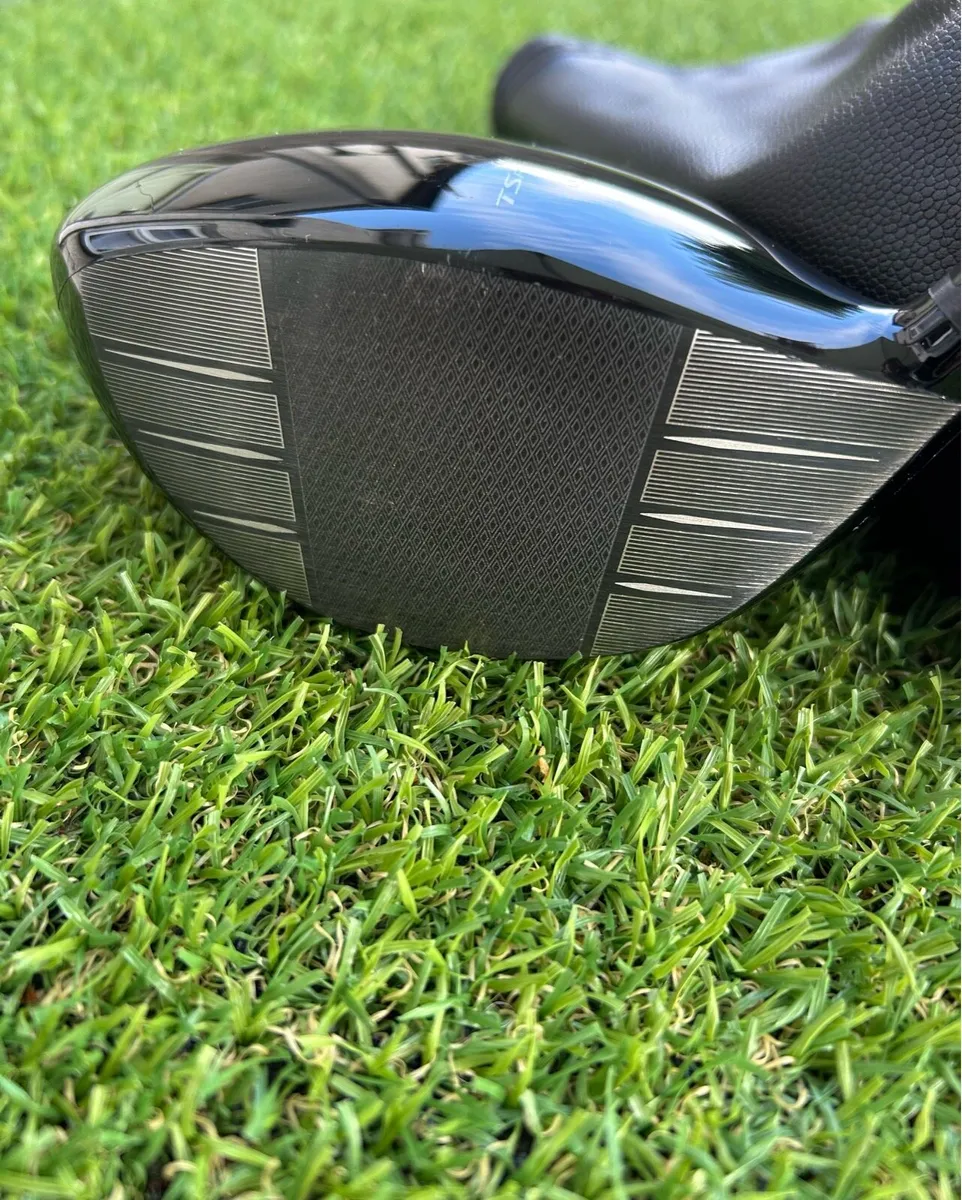 Titleist TSR 3 Driver - Image 3