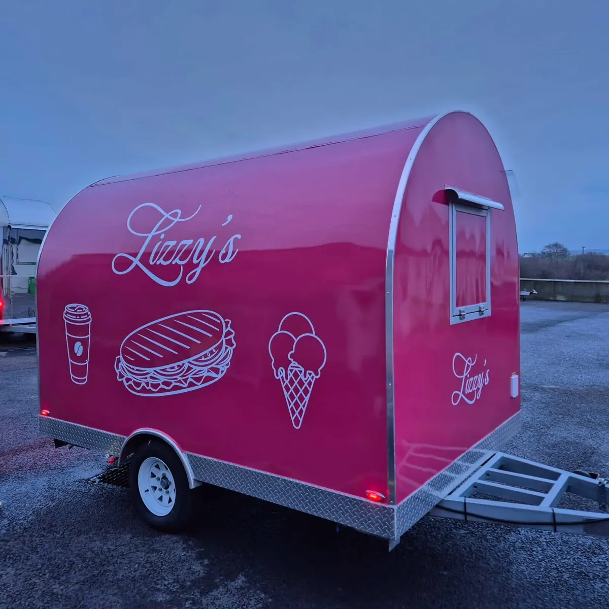 Coffee trailer - Image 2