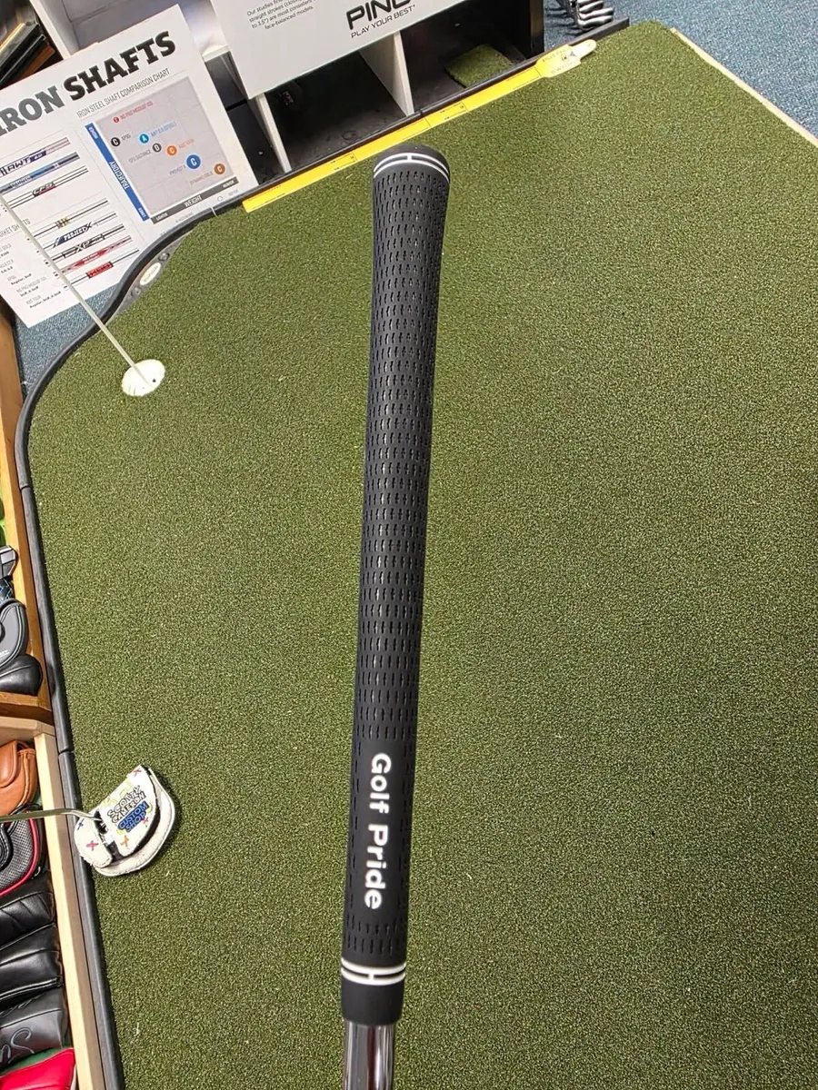Mizuno T24 - Image 4