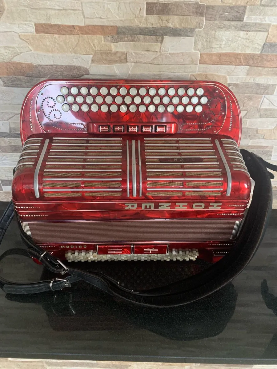 Shand Morino Accordion - Image 1